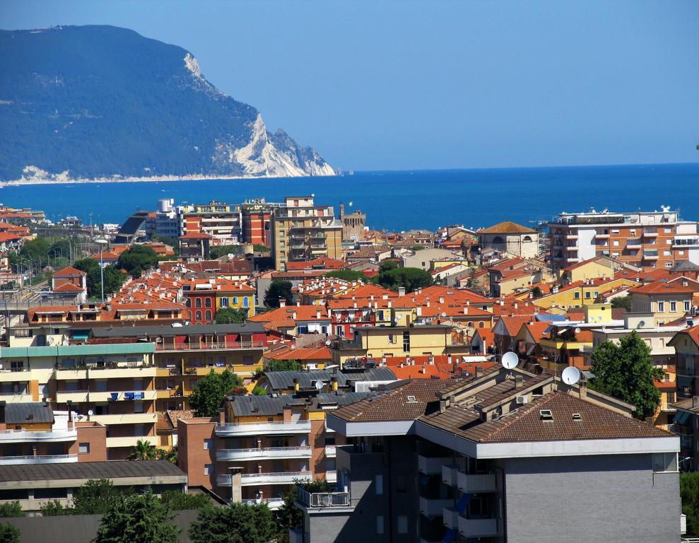 Pineta - Porto Recanati Hotel Exterior photo